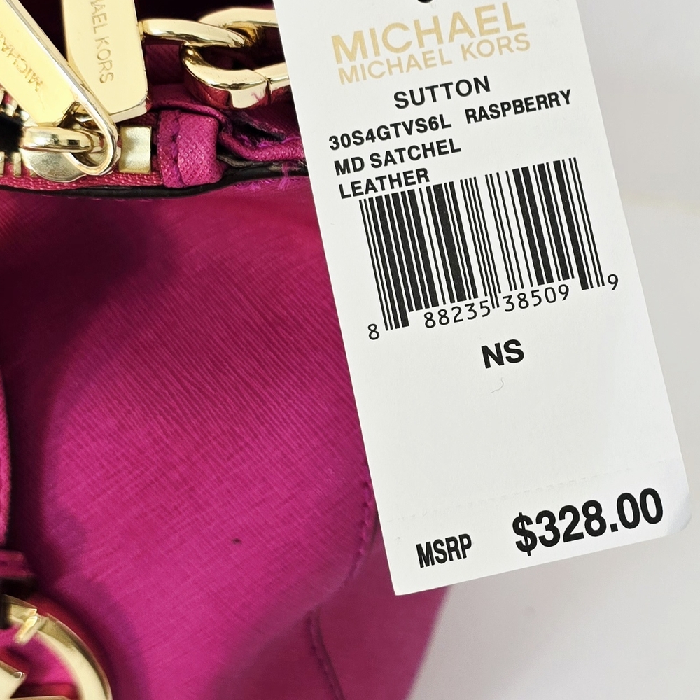 Michael Kors Pink Handbag and Wallet Set - Picture 4 of 12